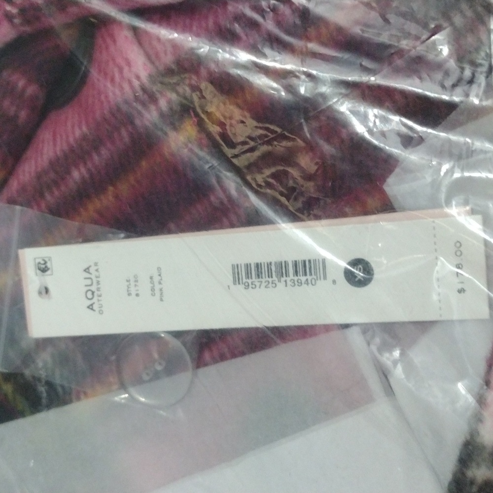 Plaid Coat - Picture 8 of 8